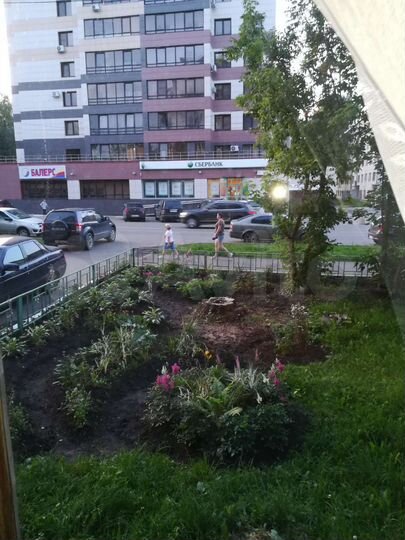 3-к. квартира, 60 м², 1/9 эт.