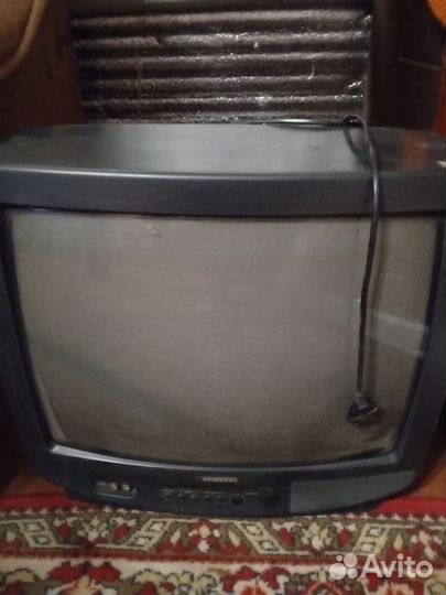 Телевизор бу продам
