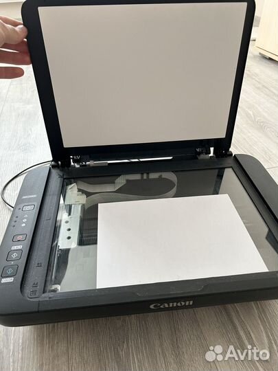 Цветной лазерный принтер canon