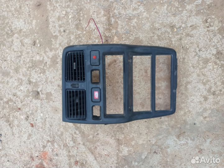 Накладка торпеды Nissan Almera N15 1995-2001