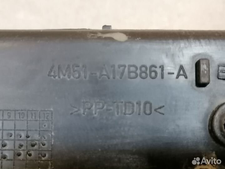 Крепление бампера заднее Ford Focus II 2005-2008