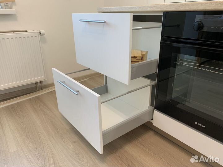 Кухня (цена за весь гарнитур)ксп:27426