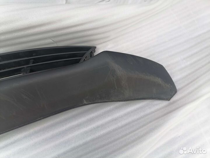 Решетка бампера kia rio 4