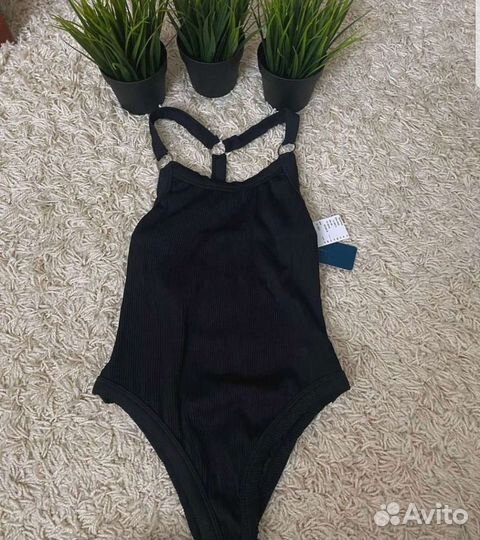 Купальник женский слитный