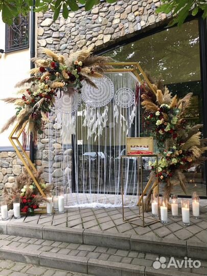 Свадебный декоратор