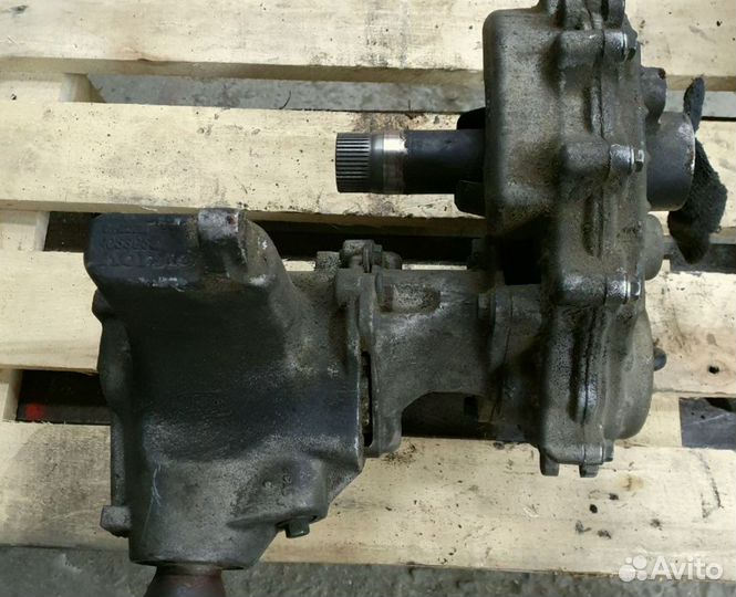 Коробка раздаточная на Volvo 30651665