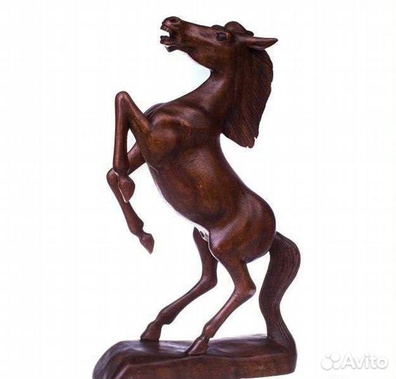 Скульптура из дерева, статуэтки из дерева