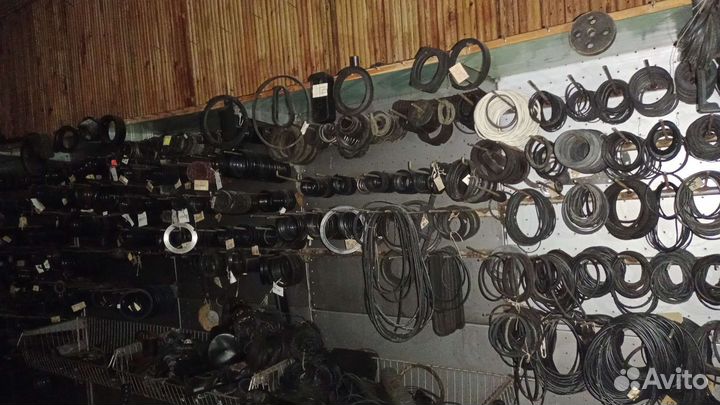 Салники, накладки, автомобиля