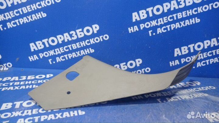 Накладка на порог Ford F350 пикап V8 2005