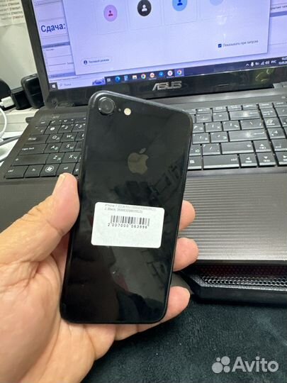 iPhone 7, 32 ГБ