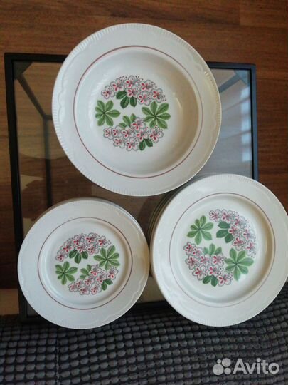 Набор тарелок новые