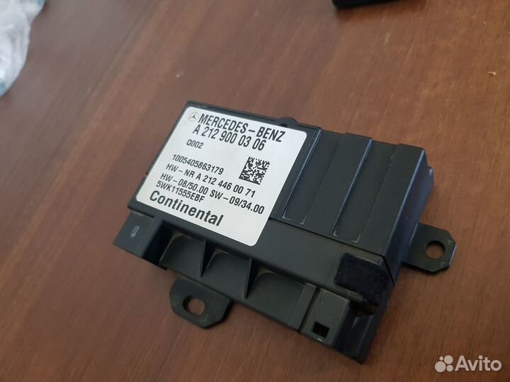 Блок бензонасоса Мерседес w204,w212,c207