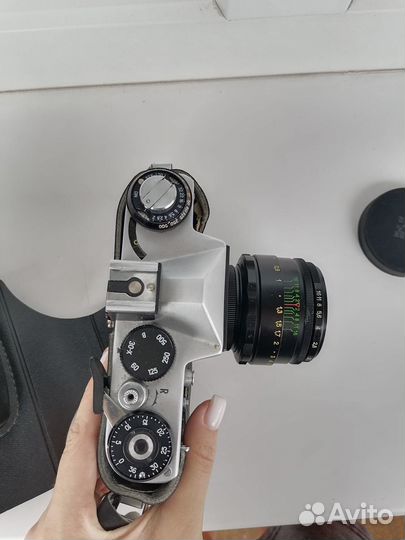 Пленочный фотоаппарат зенит