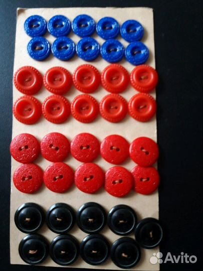 Пуговицы новые