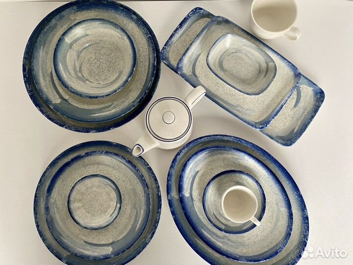 Столовая посуда, тарелки, чашки, чайник. фарфор Bo