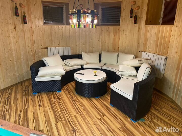 Люстра винтажная для хранения вина