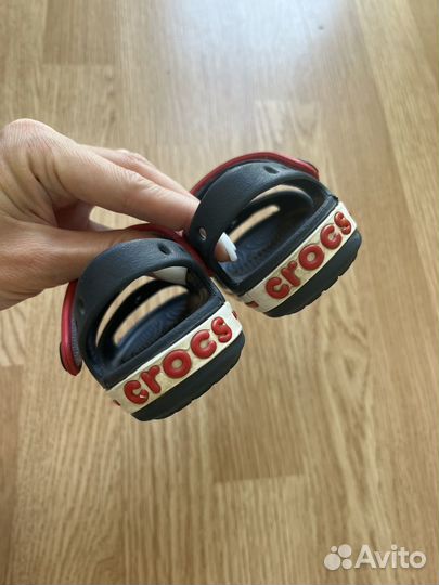 Сандалии crocs c6