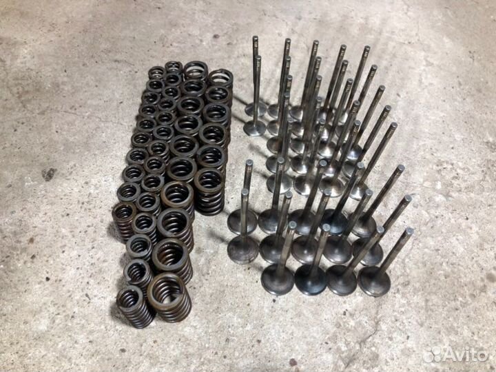 Клапан впускной Audi A8 D2/4D 4.2 AUW 2002