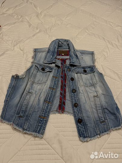 Жилет джинсовый женский