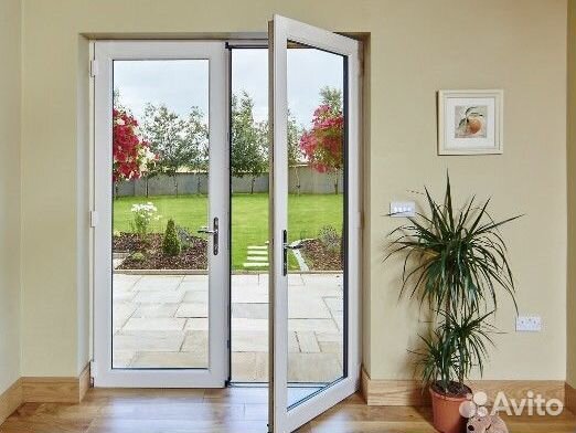 Продажа и установка пластиковых дверей