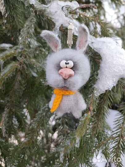 Заяц брелок