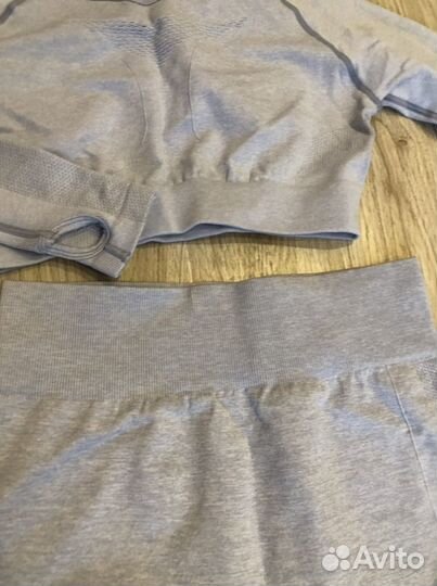 Костюм для спорта (костюм для фитнеса)