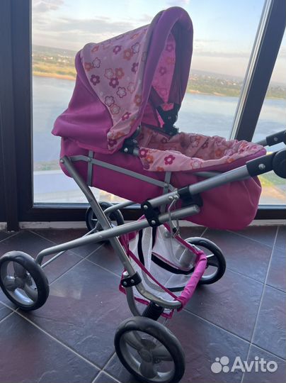 Коляска кукольная