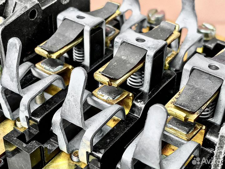 Пускатель магнитный новый 380В пма-4100 63А