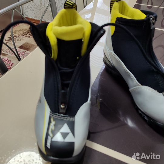 Лыжные ботинки fischer детские