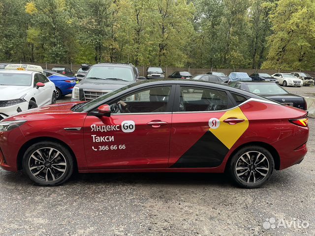 Брендирование/оклейка Яндекс Такси