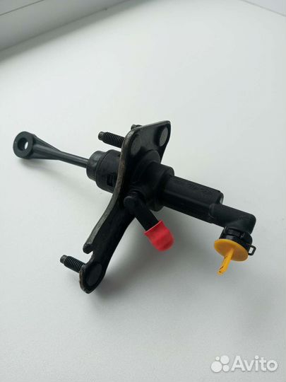 Цилиндр сцепления главный Solaris