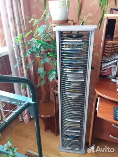 Подставка для дисков