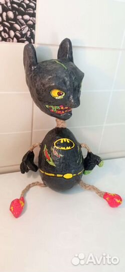Интерьерная кукла Бэтман-зомби из папье-маше