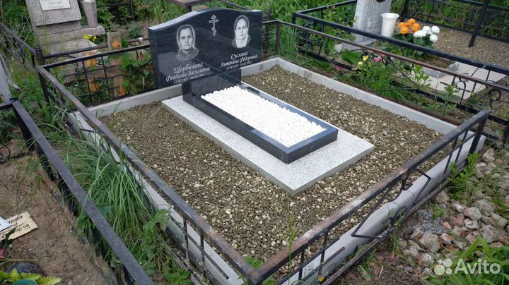 Бюджетные памятники из гранита и мрамора