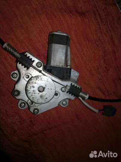 Электростеклоподъемник задний левый Чери Амулет