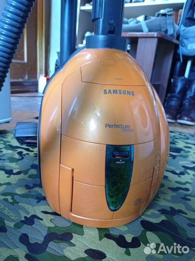 Пылесос Samsung Perfectum 1600w