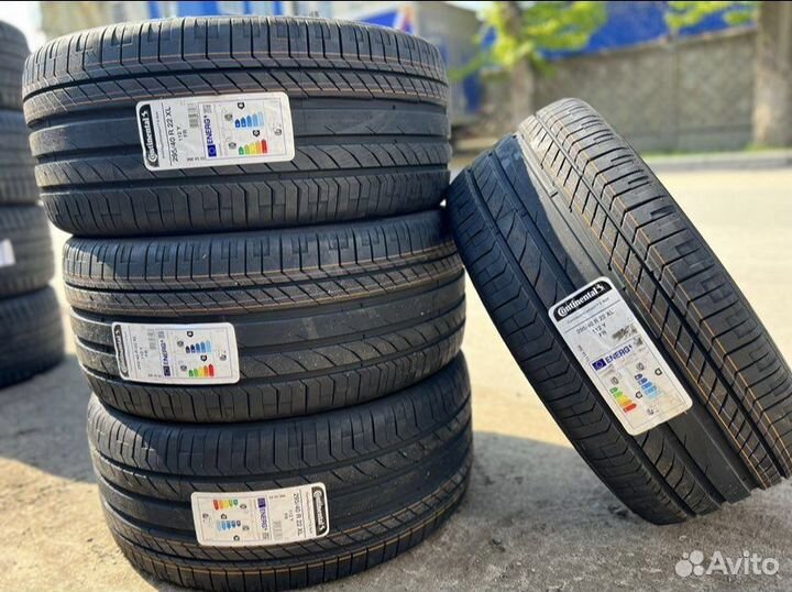 Continental ContiSportContact 5 SUV 295/40 R22 112Y