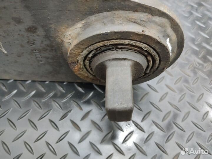 A9423200211 Стабилизатор задний