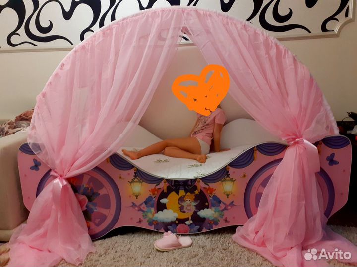 Детская кровать карета