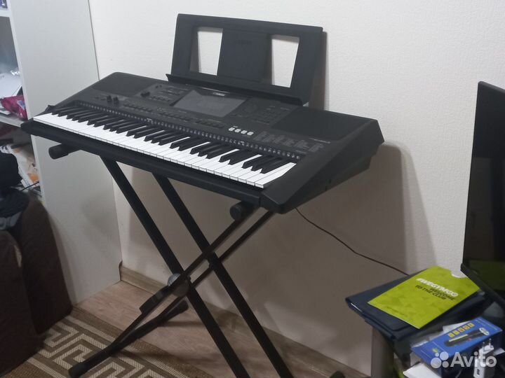 Синтезатор Yamaha PSR E-453