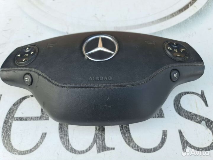 Подушка безопасности руля Mercedes W221