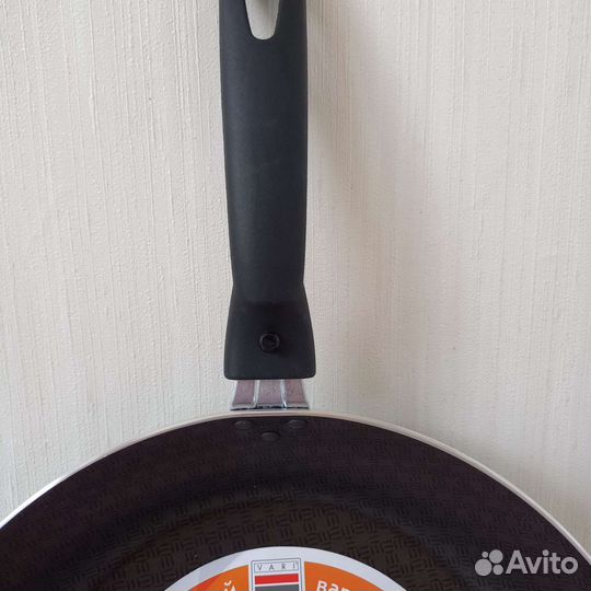 Сковорода 28 см, со сьемной ручкой