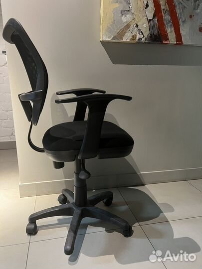 Компьютерное кресло