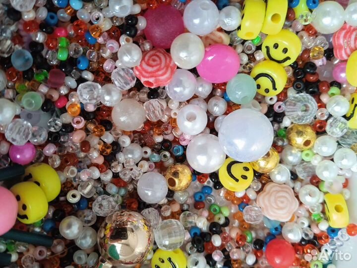 Чешский бисер с бусинами