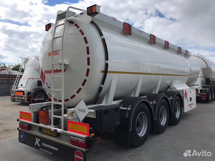 Полуприцеп бензовоз Kassbohrer TANKAUFLIEGER, 2023