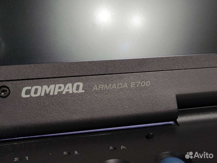 Ретро ноутбук Compaq Armada E700