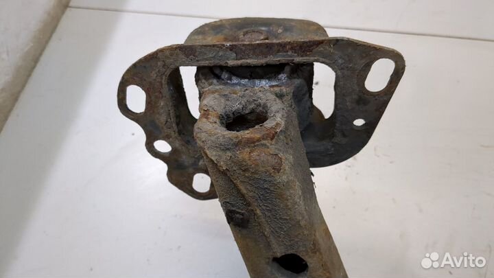 Ступица (кулак, цапфа) левая задняя BMW 3 E46