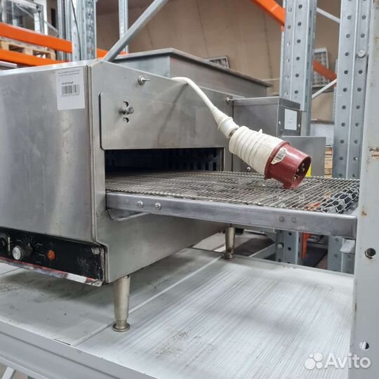 Печь конвейерная для пиццы Lincoln 1305