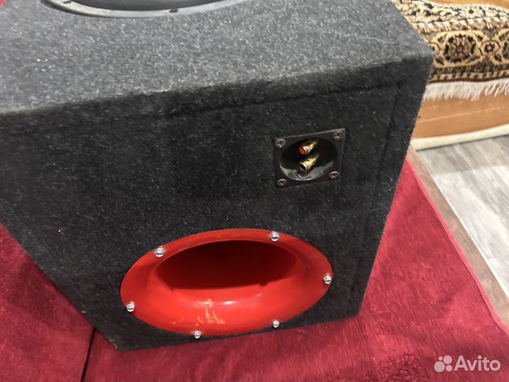 Сабвуфер моноблок