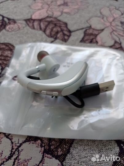 Bluetooth гарнитура